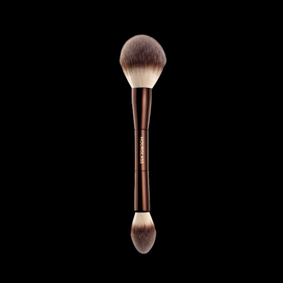 🆕⏳ HOURGLASS Double-Ended Powder Brush • LUXURY SOFTNESS • BNIB - Picture 1 of 6